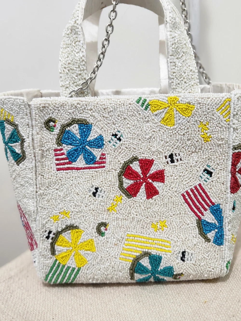 Handcrafted White Beaded Mini Toe with Multicolor Floral Motifs! - Picture 7 of 7
